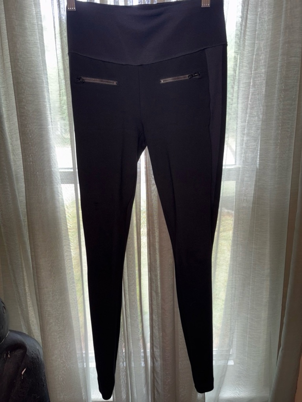 CAbi Black Zip-Pocket Ponte Leggings
